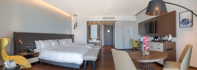 Radisson Blu Hotel, Larnaca - Premium Room
