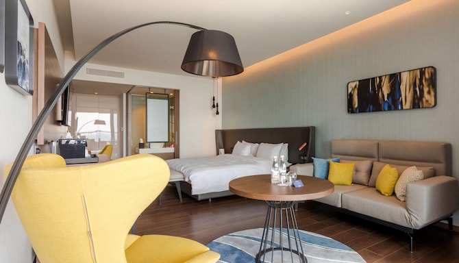 Radisson Blu Hotel, Larnaca - Premium Room