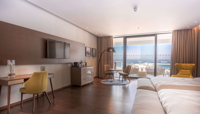 Radisson Blu Hotel, Larnaca - Premium Room