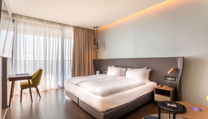 Radisson Blu Hotel, Larnaca - Premium Room
