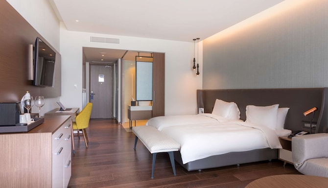 Radisson Blu Hotel, Larnaca – Premium Zimmer