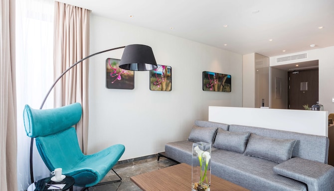 Radisson Blu Hotel, Larnaca - Suite