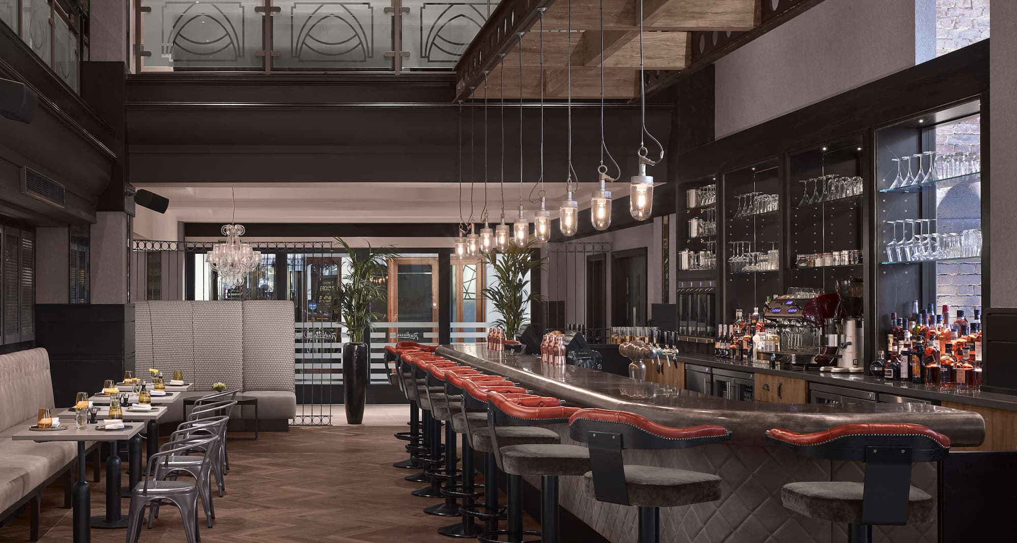 利兹市中心丽笙酒店 - FireLake酒吧