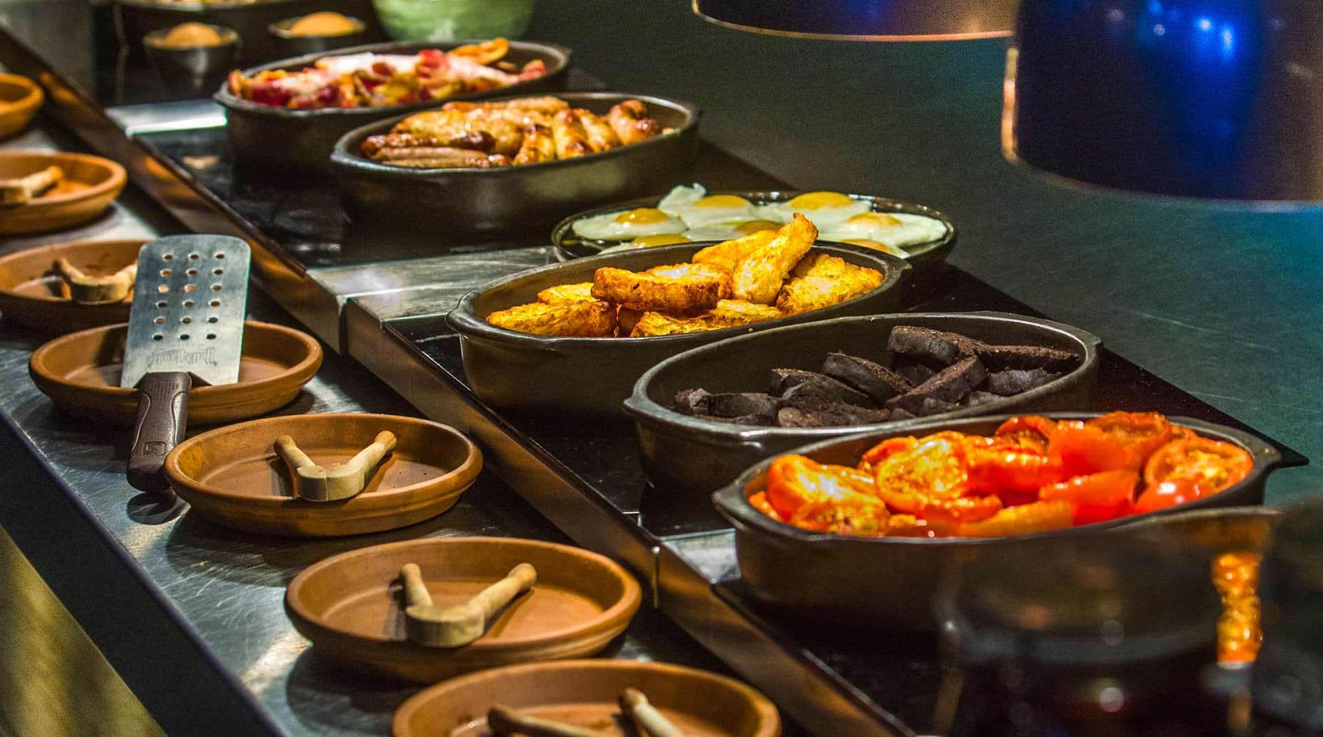 Radisson Blu Hotel, Leeds - Breakfast Buffet