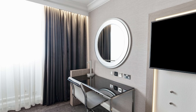 Radisson Blu Hotel, Leeds City Centre - Standard Room