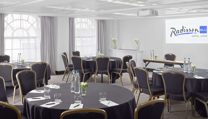 Radisson Blu Hotel, Leeds - Meeting Room
