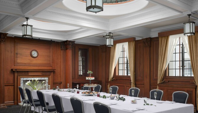 Radisson Blu Hotel, Leeds - Meeting Room