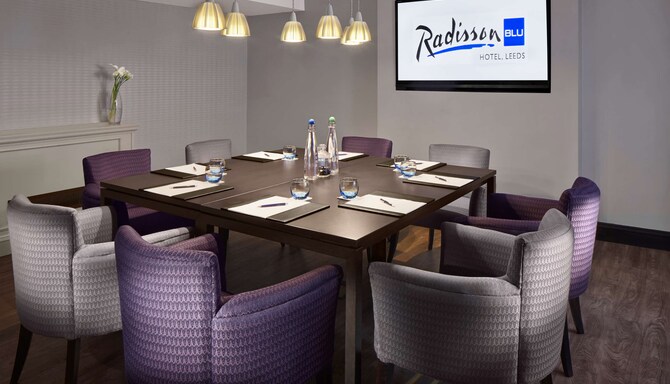 Radisson Blu Hotel, Leeds - Meeting Room