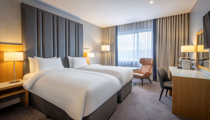 Radisson Blu Hotel, Letterkenny - Superior Room twin beds