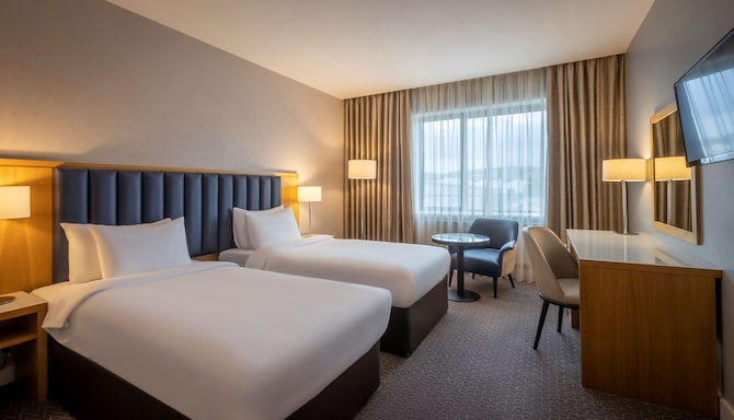 Radisson Blu Hotel, Letterkenny - Standard Room twin beds