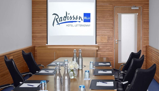 Radisson Blu Hotel, Letterkenny - Yeats and Joyce Meeting Room Boardroom Style