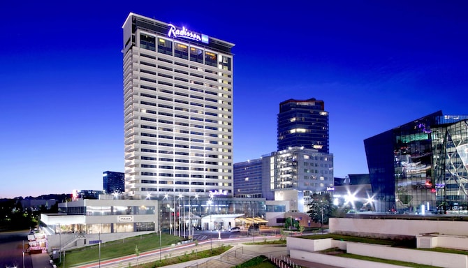 Radisson Blu Hotel Lietuva, Vilnius - Facade