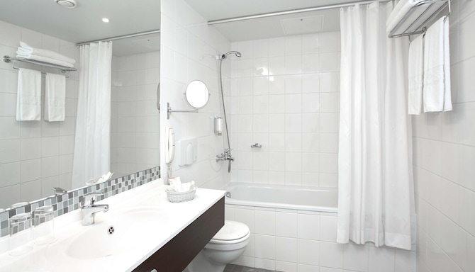 Radisson Blu Hotel Lietuva, Vilnius - Гостевая комната