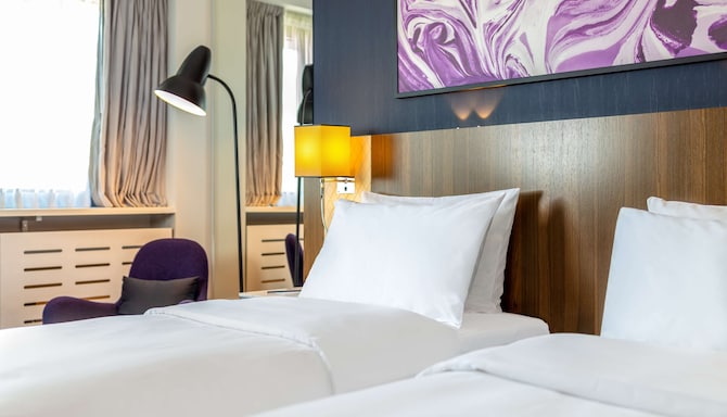 Radisson Blu Hotel Lietuva, Vilnius - Superior room with high floor views and exceptional comfort