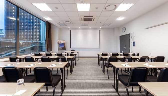 Radisson Blu Hotel Lietuva, Vilnius - Omega with classroom setup