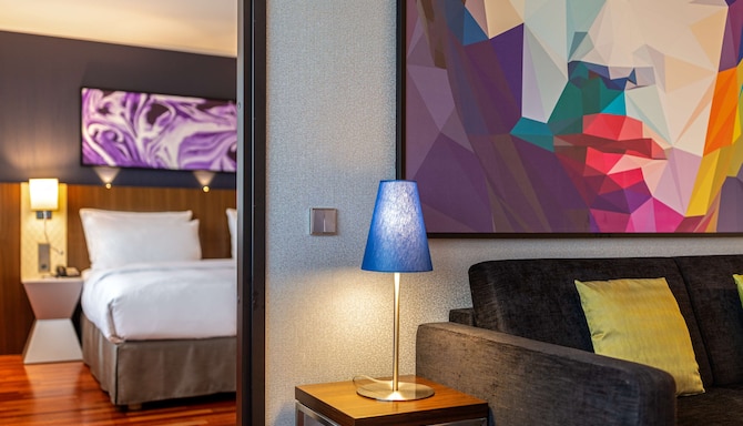 Radisson Blu Hotel Lietuva, Vilnius - Royal Suite interior details