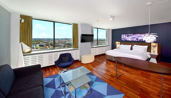 Radisson Blu Hotel Lietuva, Vilnius - Suite with Old Town view