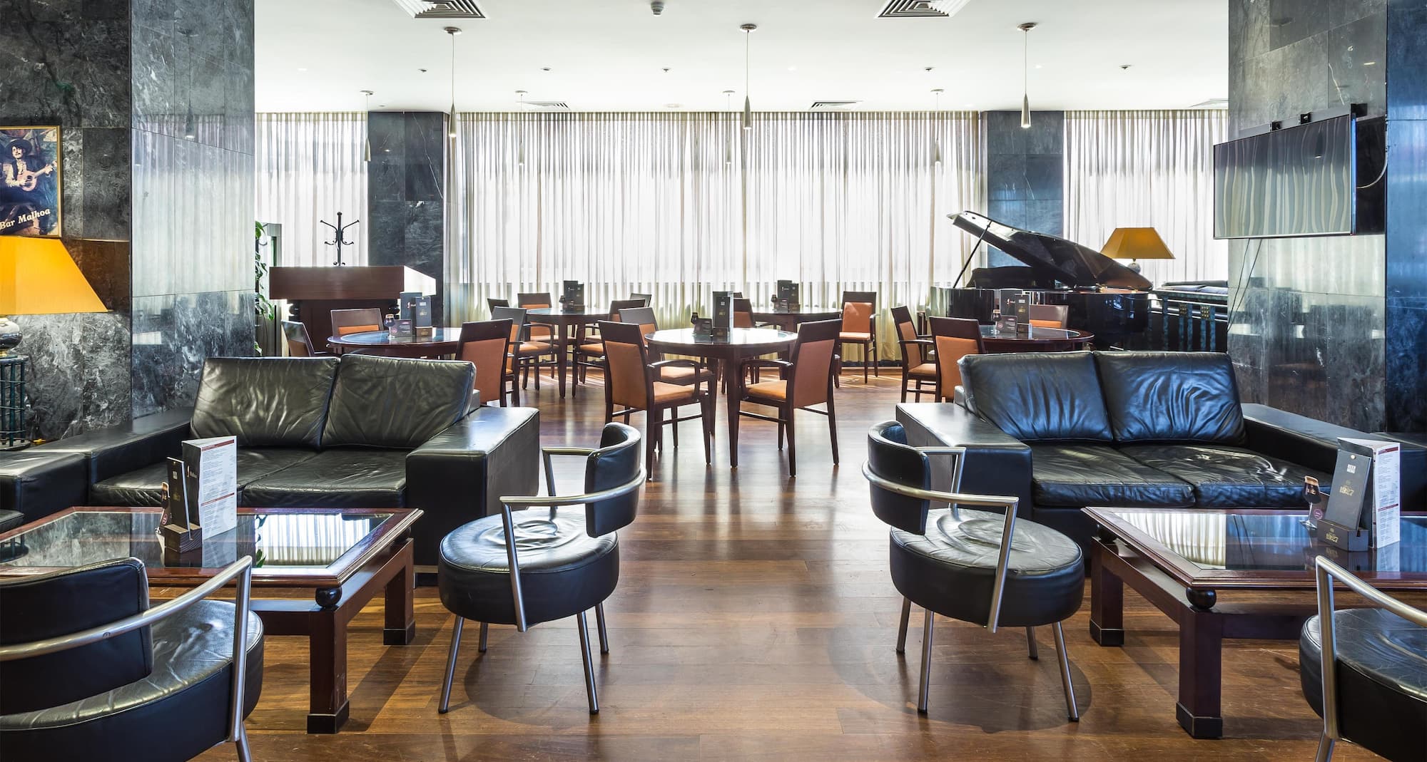 Radisson Blu Hotel, Lisbon - Malhoa Bar