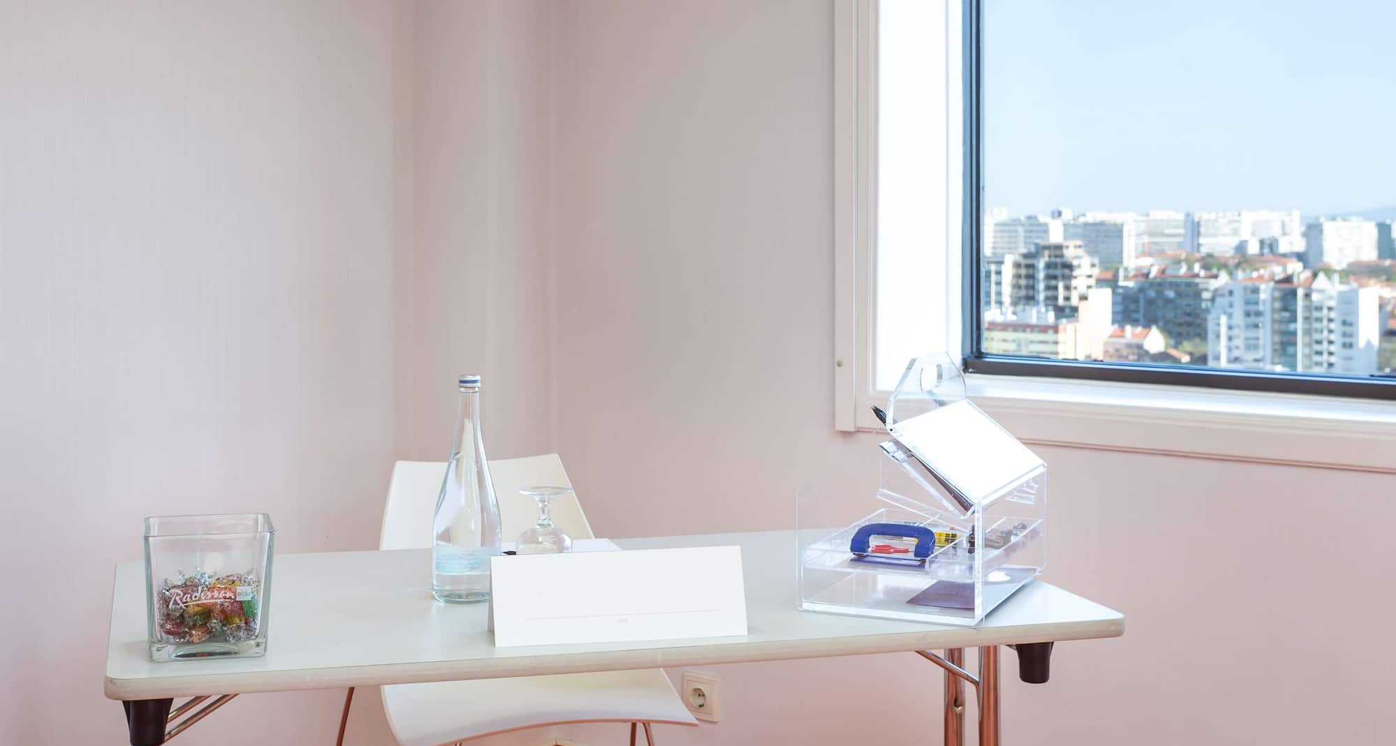 Radisson Blu Hotel, Lisbon - Sala de reuniones