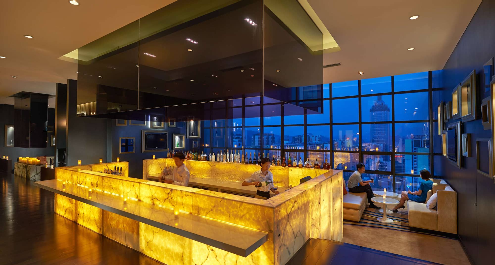 Radisson Blu Hotel Liuzhou - Bar Rooftop