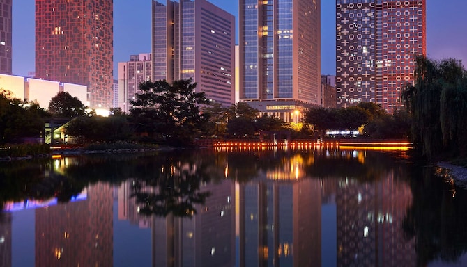 Radisson Blu Hotel Liuzhou - Exterior