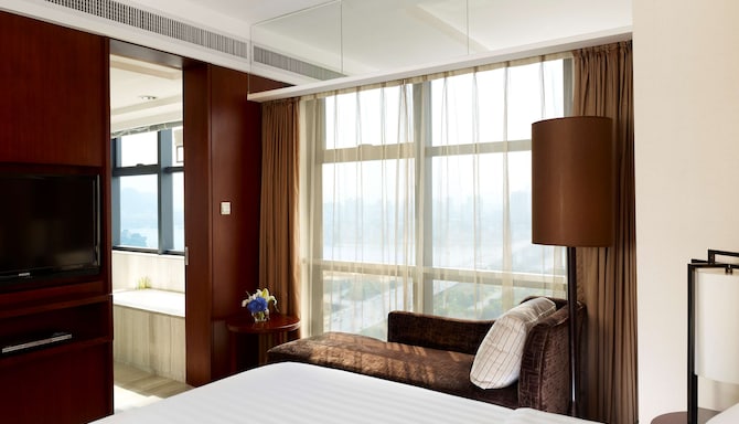 Radisson Blu Hotel, Liuzhou - Superior Studio Room