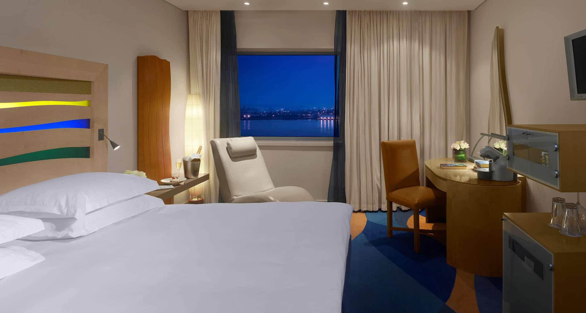 Radisson Blu Hotel, Liverpool - Premium Room