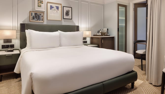 Radisson Blu Hotel, London Bloomsbury - Superior King Room