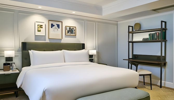 Radisson Blu Hotel, London Bloomsbury - Premium King Room