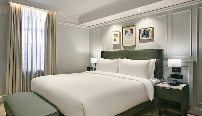 Radisson Blu Hotel, London Bloomsbury - Premium King Room