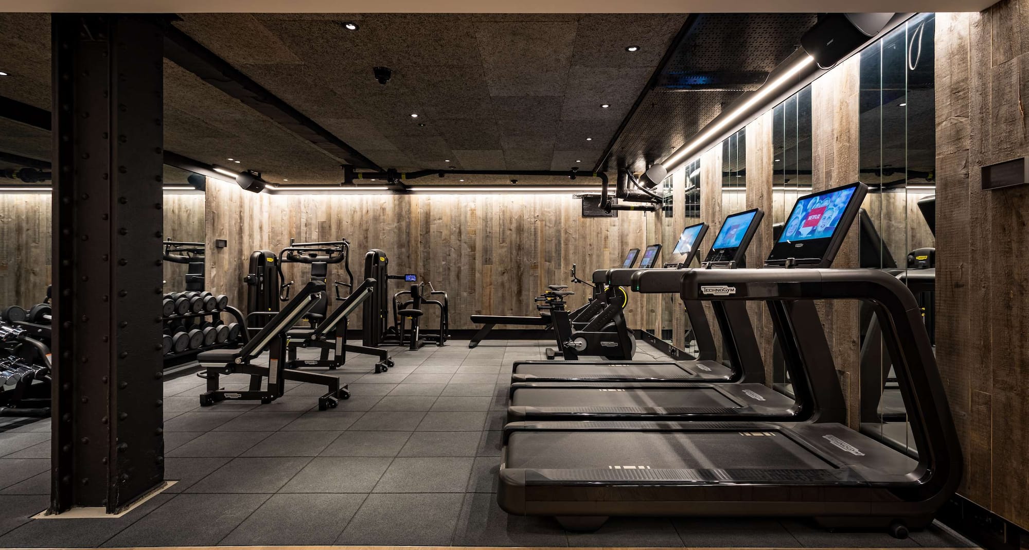 Radisson Blu Hotel, London Bloomsbury - Gym