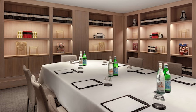 Radisson Blu Hotel, London Bloomsbury - Meetings library