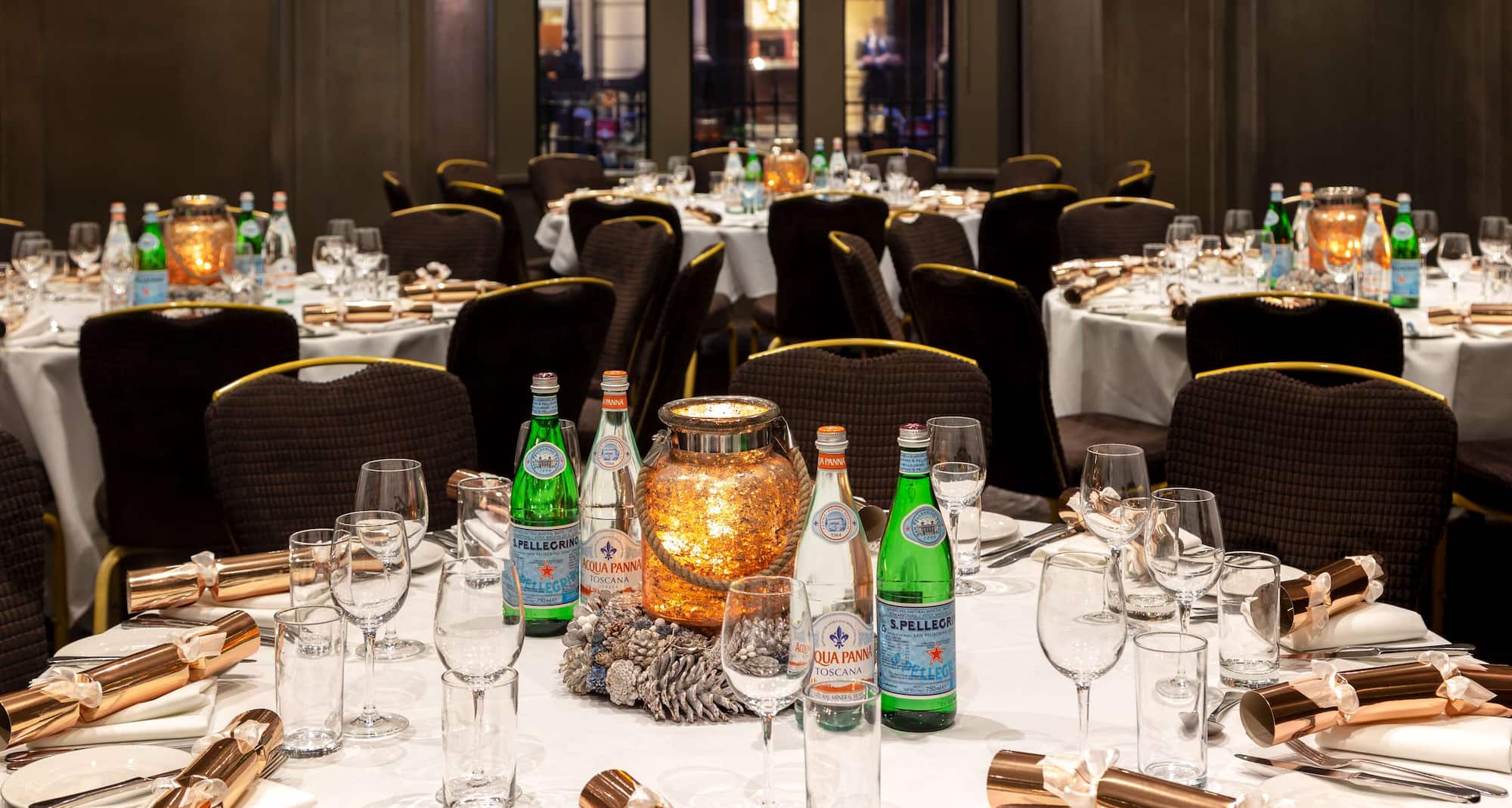 Radisson Blu Hotel, London Bloomsbury - Bloomsbury Christmas Folio