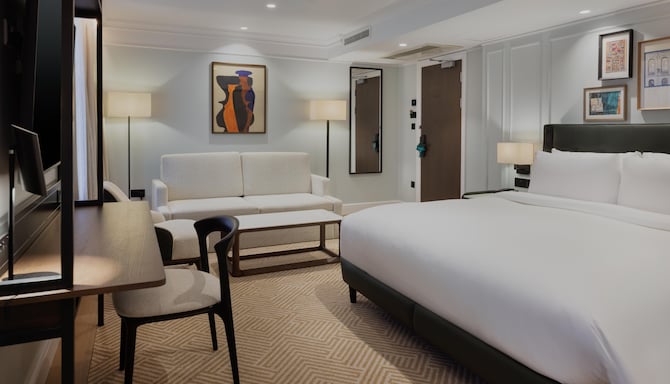Radisson Blu Hotel, London Bloomsbury - Junior King Suite