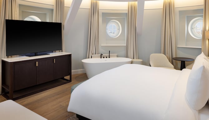 Radisson Blu Hotel, London Bloomsbury - Studio Suite