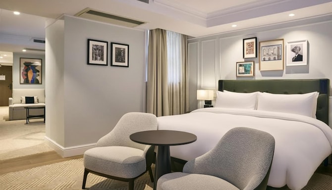 Radisson Blu Hotel, London Bloomsbury - Junior King Suite