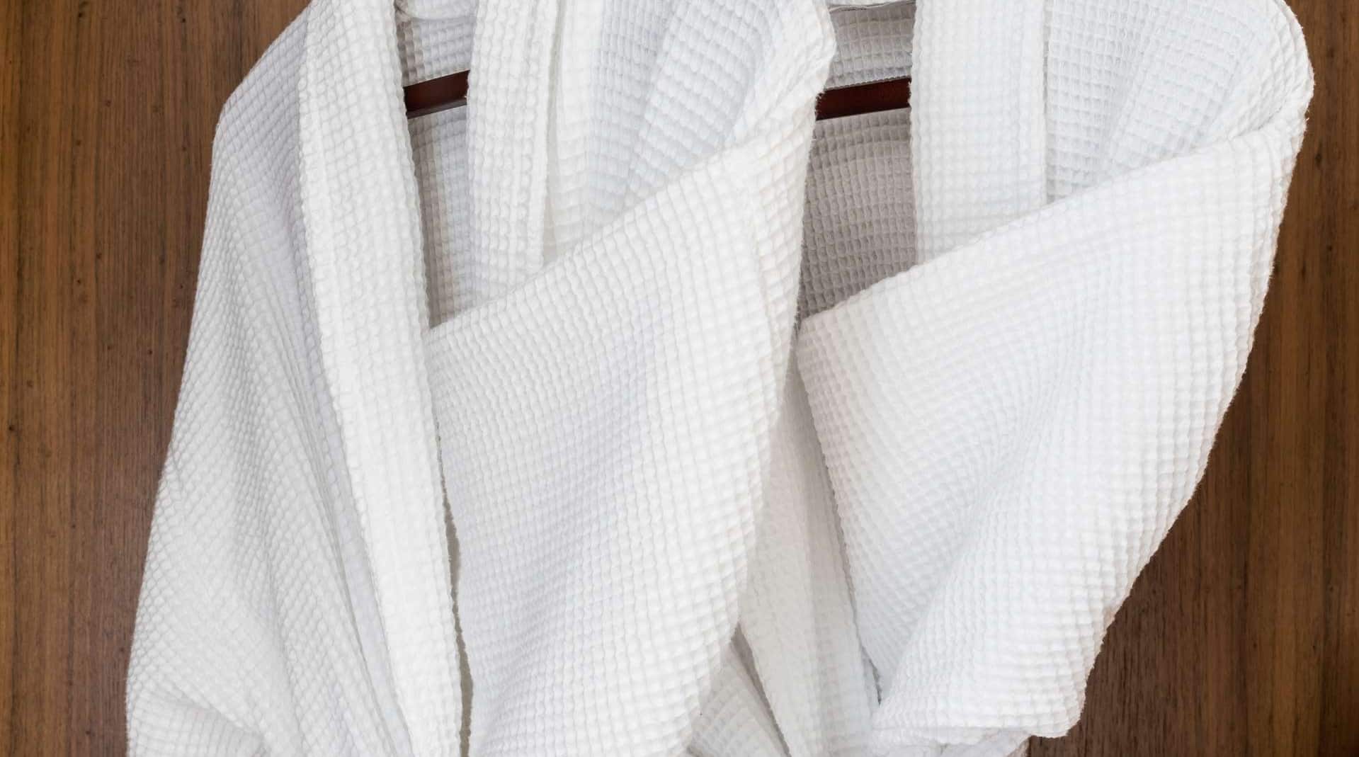 Radisson Blu Hotel, London Bond Street - Bathroom amenity - Bathrobes