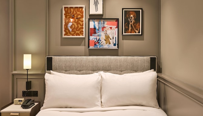 Radisson Blu Hotel, London Bond Street - Double Room