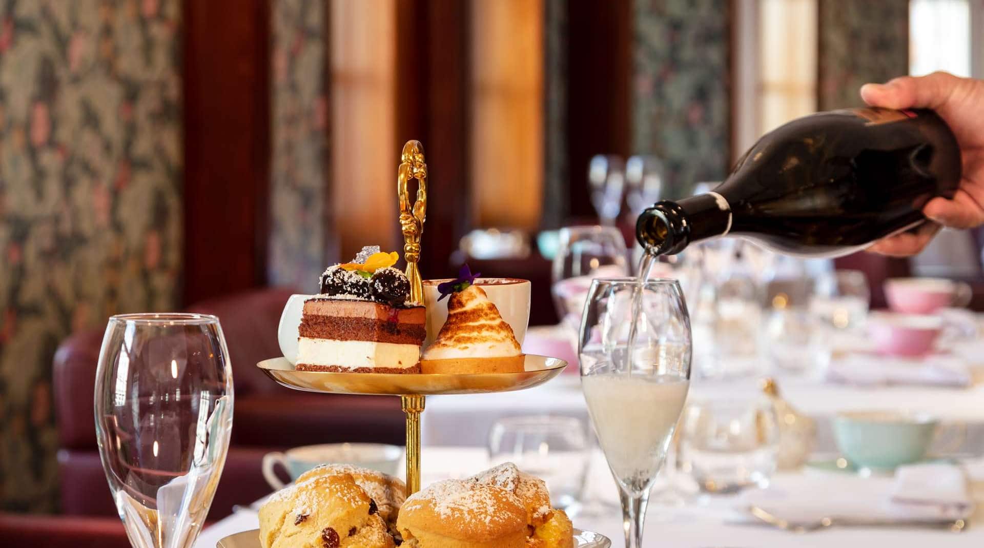 Radisson Blu Edwardian Bond Street Hotel, London - Bond St. Tea Rooms
