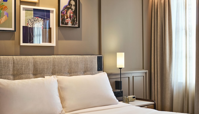 Radisson Blu Hotel, London Bond Street - Studio Suite