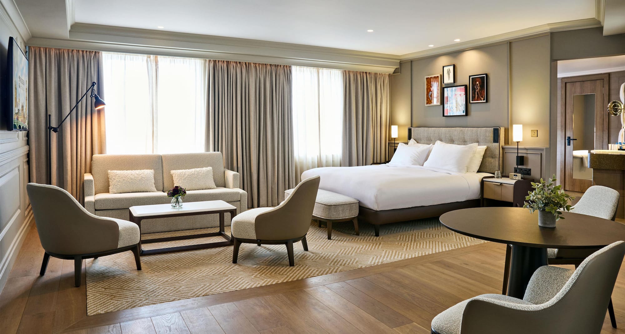 Radisson Blu Hotel, London Bond Street - Studio Suite