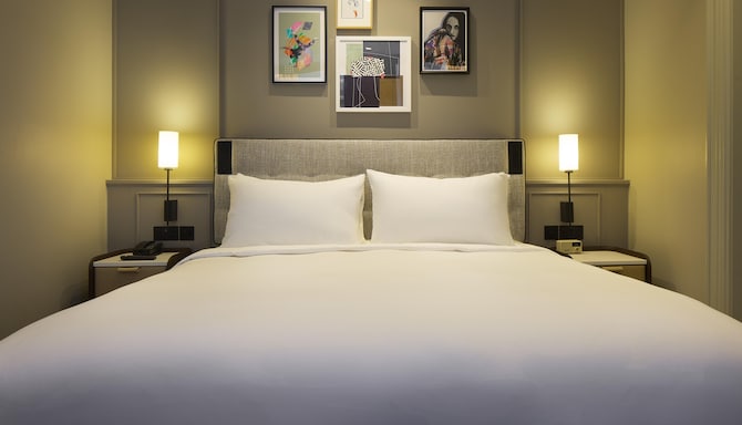 Radisson Blu Hotel, London Bond Street - Junior Suite