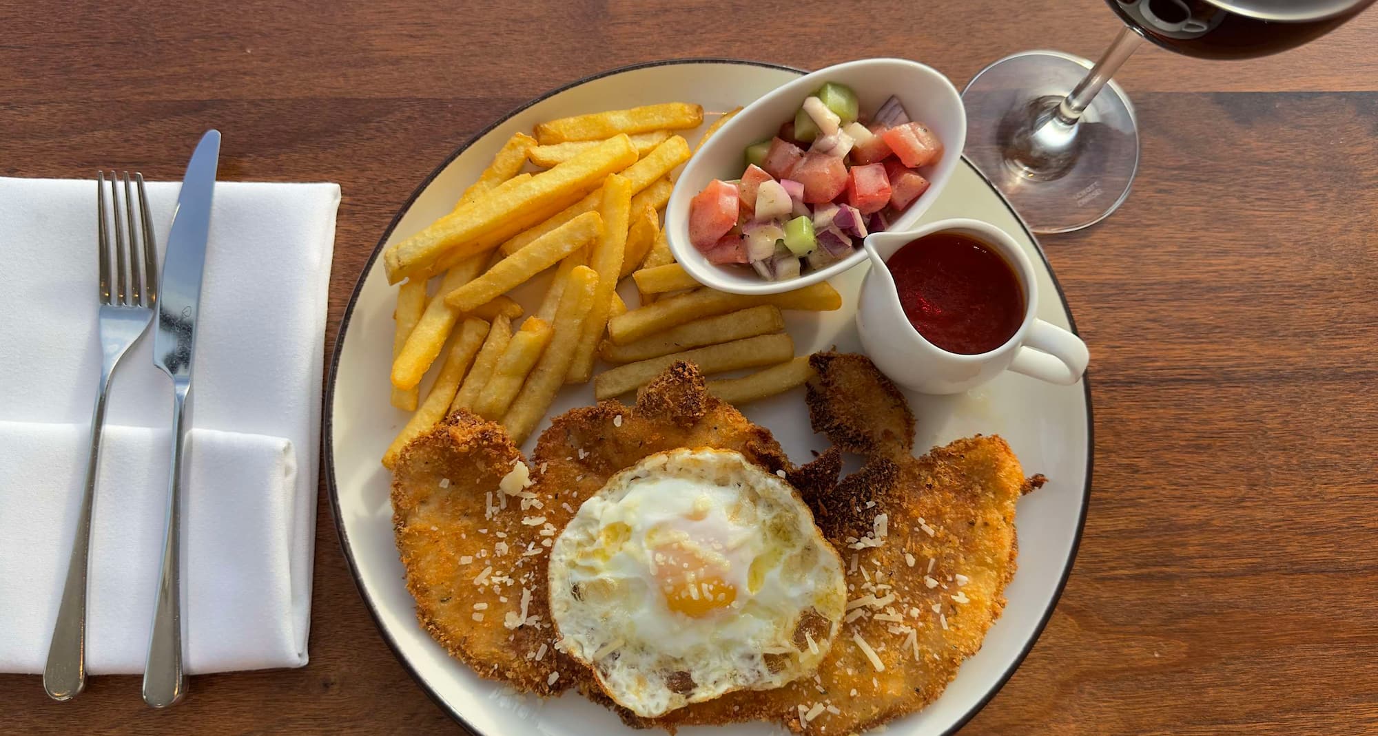 Radisson Blu Hotel, London Canary Wharf East - Scoff and Banter - Chicken and Prosciutto Schnitzel