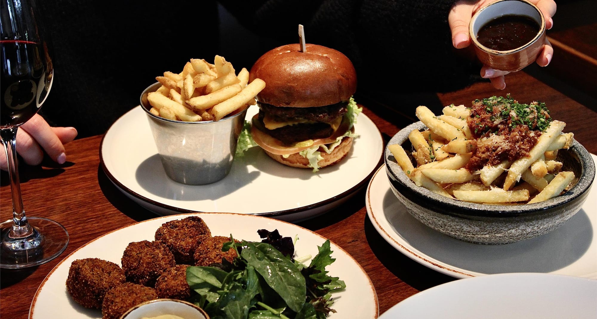 Radisson Blu Hotel, London Canary Wharf East - Scoff and Banter - Starters and Mains