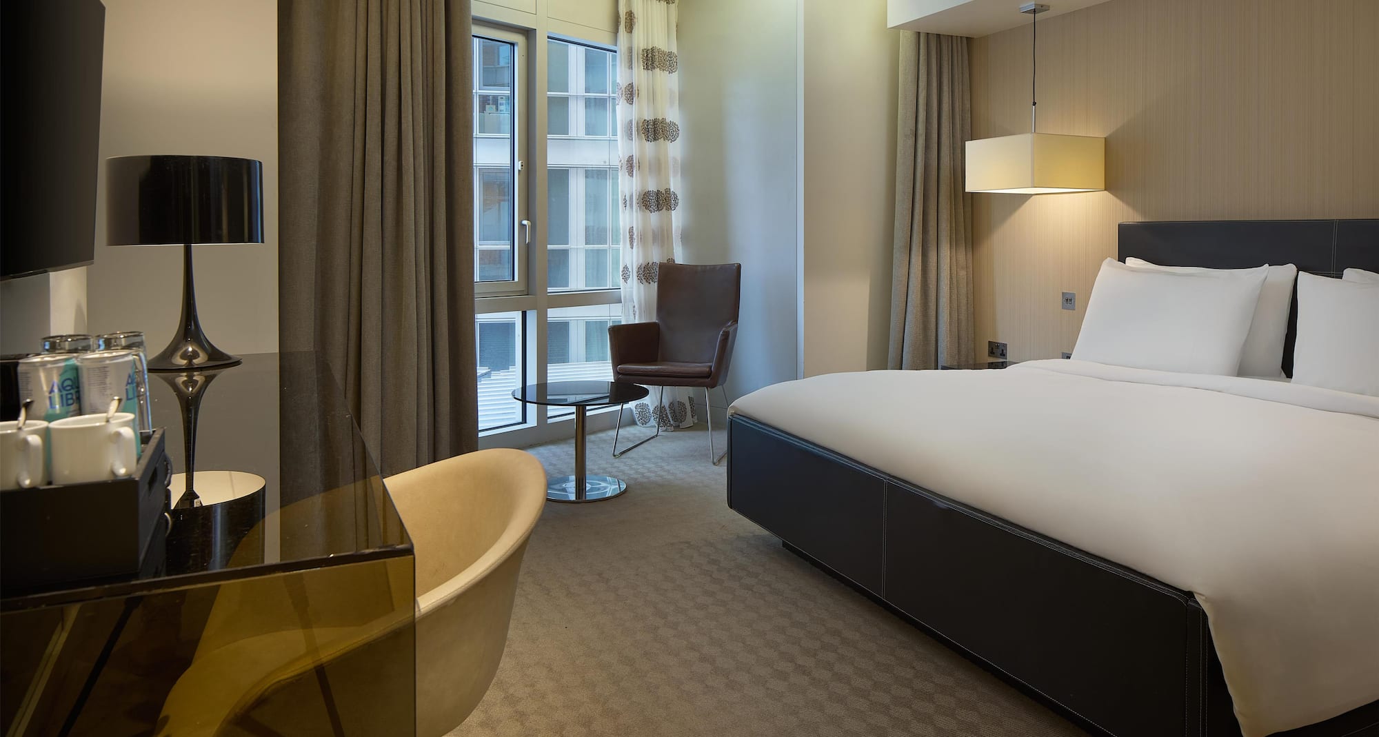 Radisson Blu Hotel, London Canary Wharf East - Premium King Deluxe