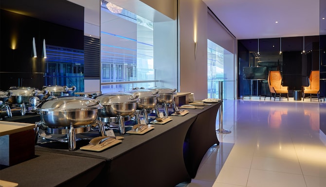 Radisson Blu Hotel, London Canary Wharf East - Ontario Room - Buffet
