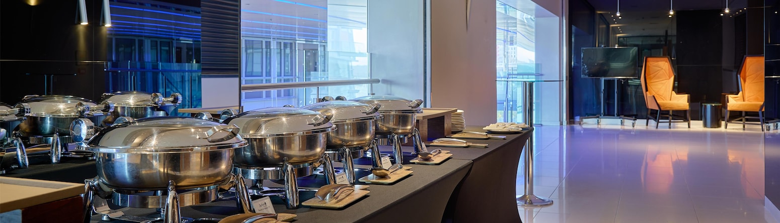 Radisson Blu Hotel, London Canary Wharf East - Ontario Room - Buffet