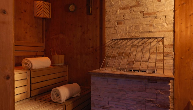 Radisson Blu Edwardian New Providence Wharf Hotel, London - East River Spa