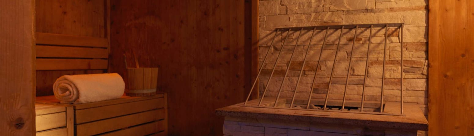 Radisson Blu Edwardian New Providence Wharf Hotel, London - East River Spa