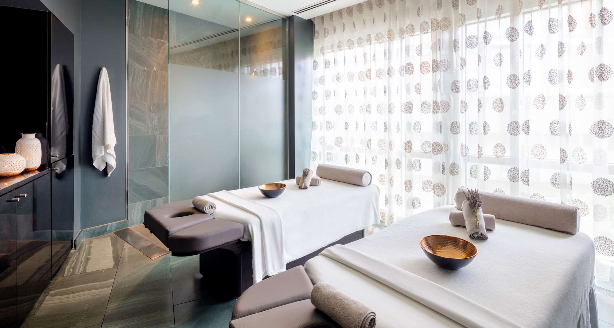 Radisson Blu Hotel, London Canary Wharf East - East River Spa